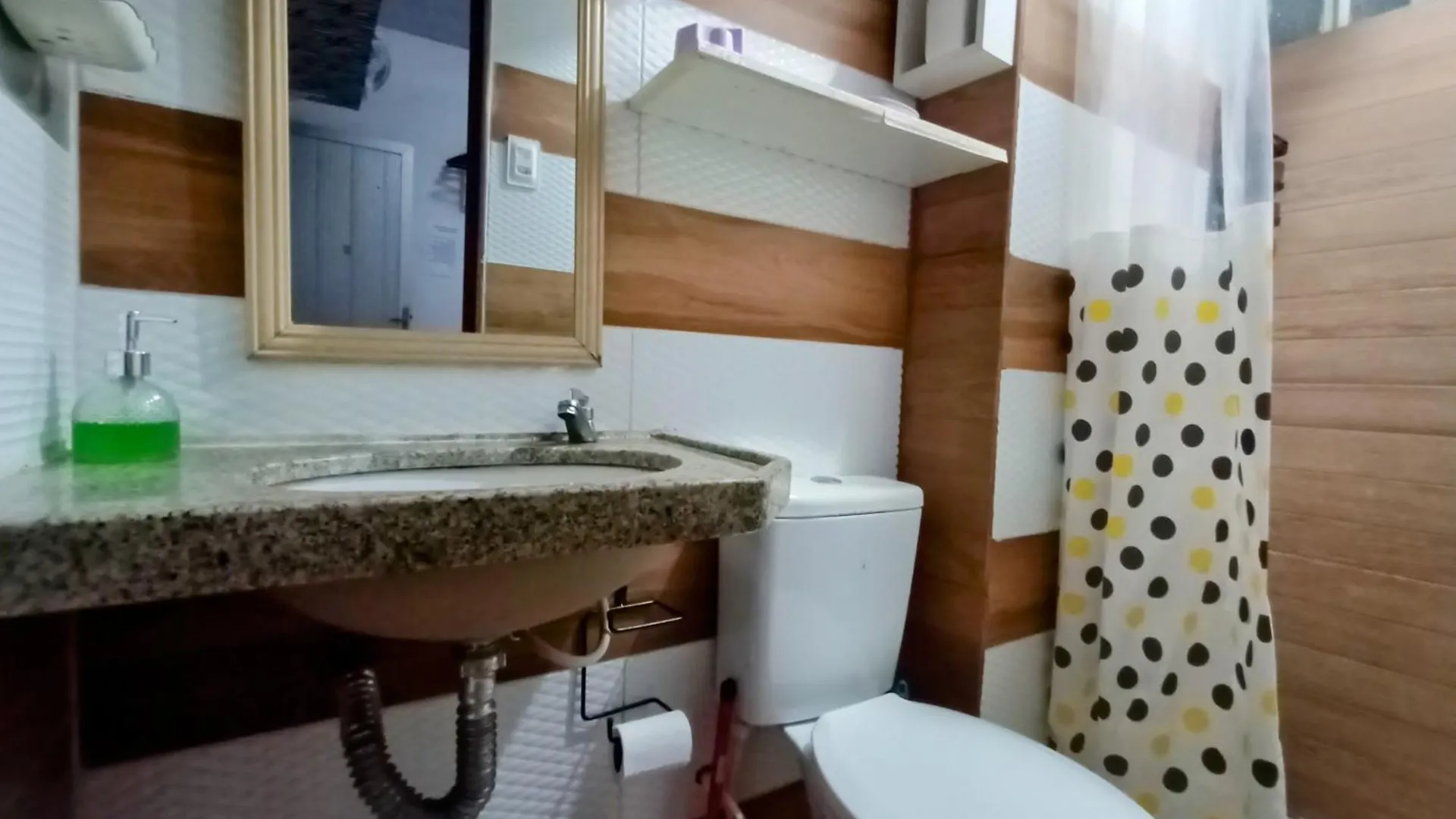 Lar Recife Olinda - Hostel Com Suites Privativas - Prox Centro De Convencoes 0*,  Brazil